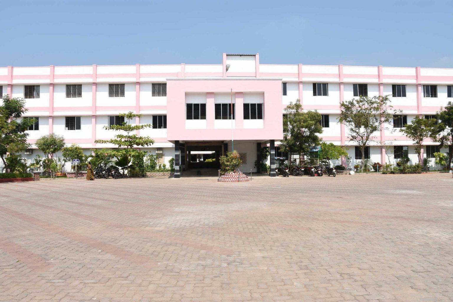 Main building of AKT Memorial Polytechnic College